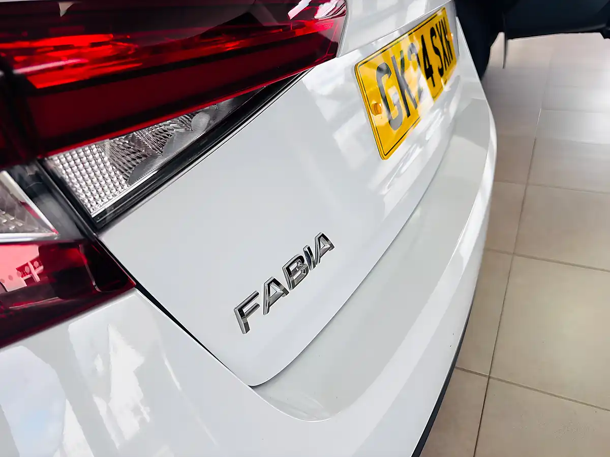 Used 2024 Skoda Fabia Se L White - Interior and Exterior details 11