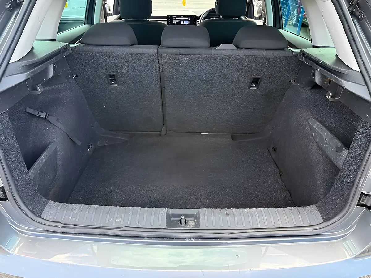 Used 2024 Skoda Kamiq Se L Grey - Interior and Exterior details 10