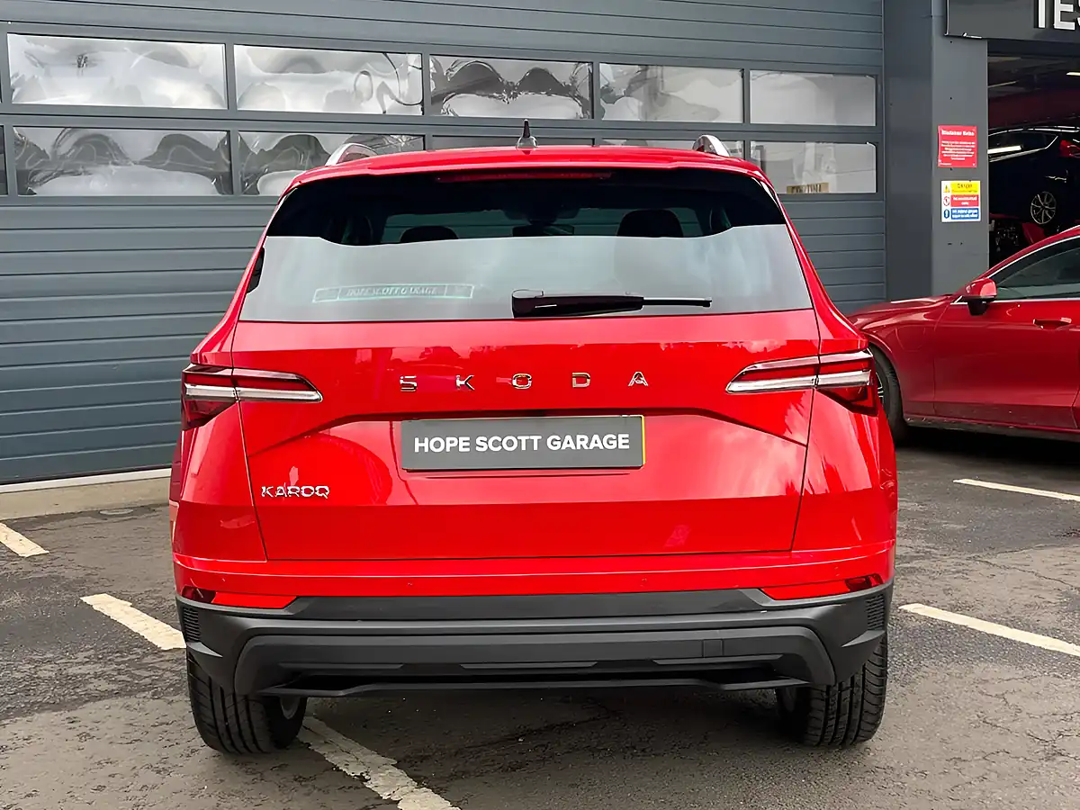 Used 2024 Skoda Karoq Se L Red - Interior and Exterior details 9