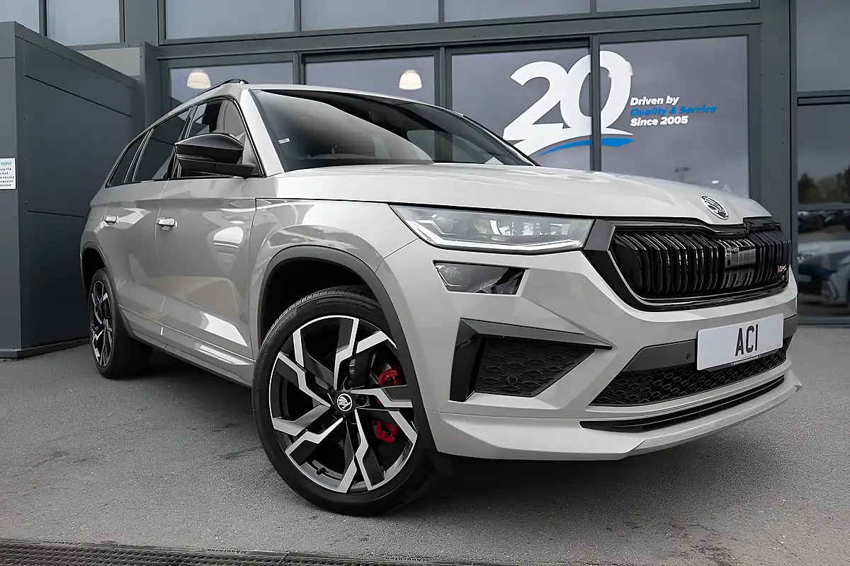 Used 2024 Skoda Kodiaq VRS Meteor Grey - Interior and Exterior details 12