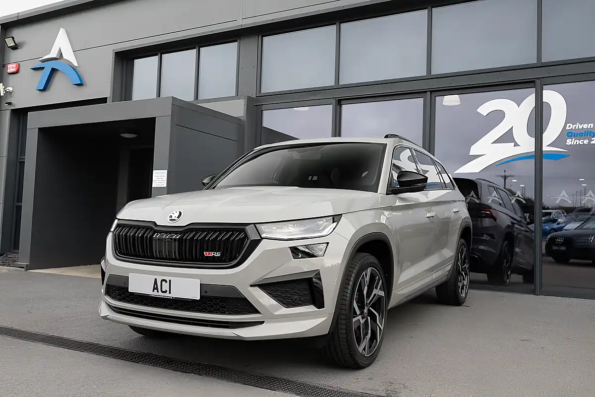 Used 2024 Skoda Kodiaq VRS Meteor Grey - Interior and Exterior details 4