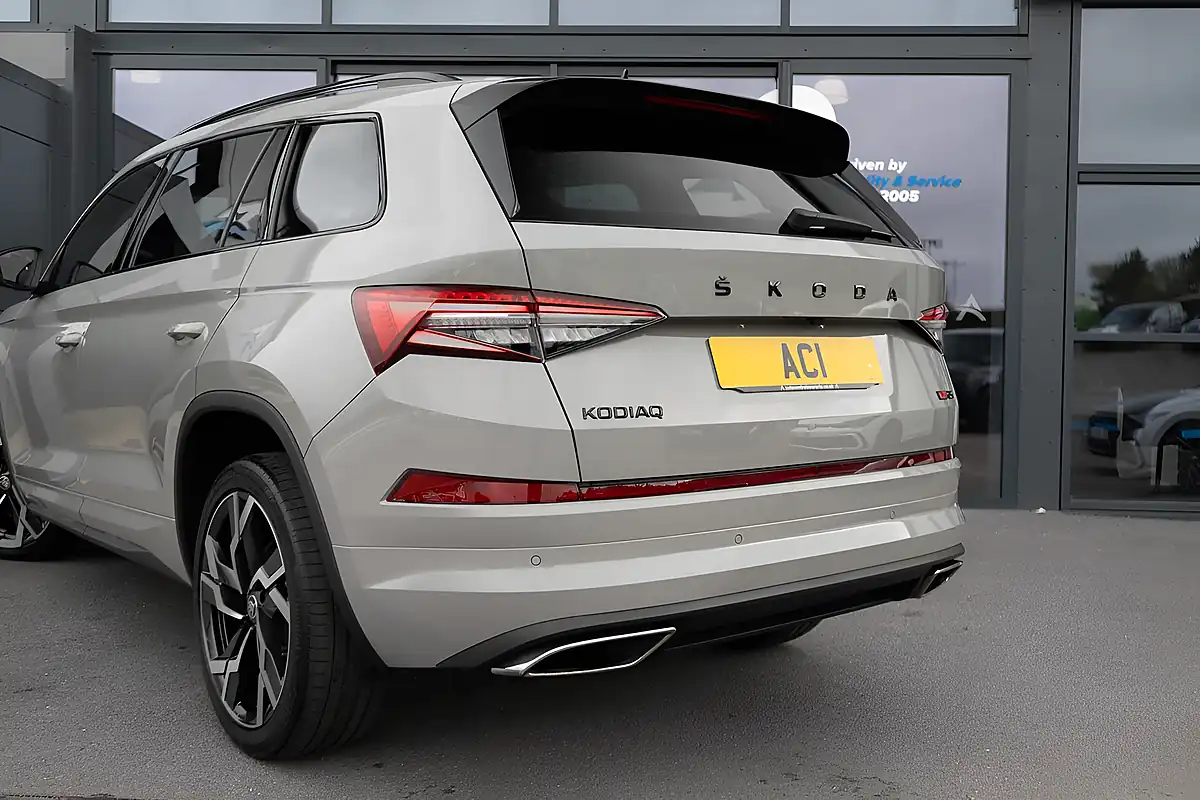 Used 2024 Skoda Kodiaq VRS Meteor Grey - Interior and Exterior details 7