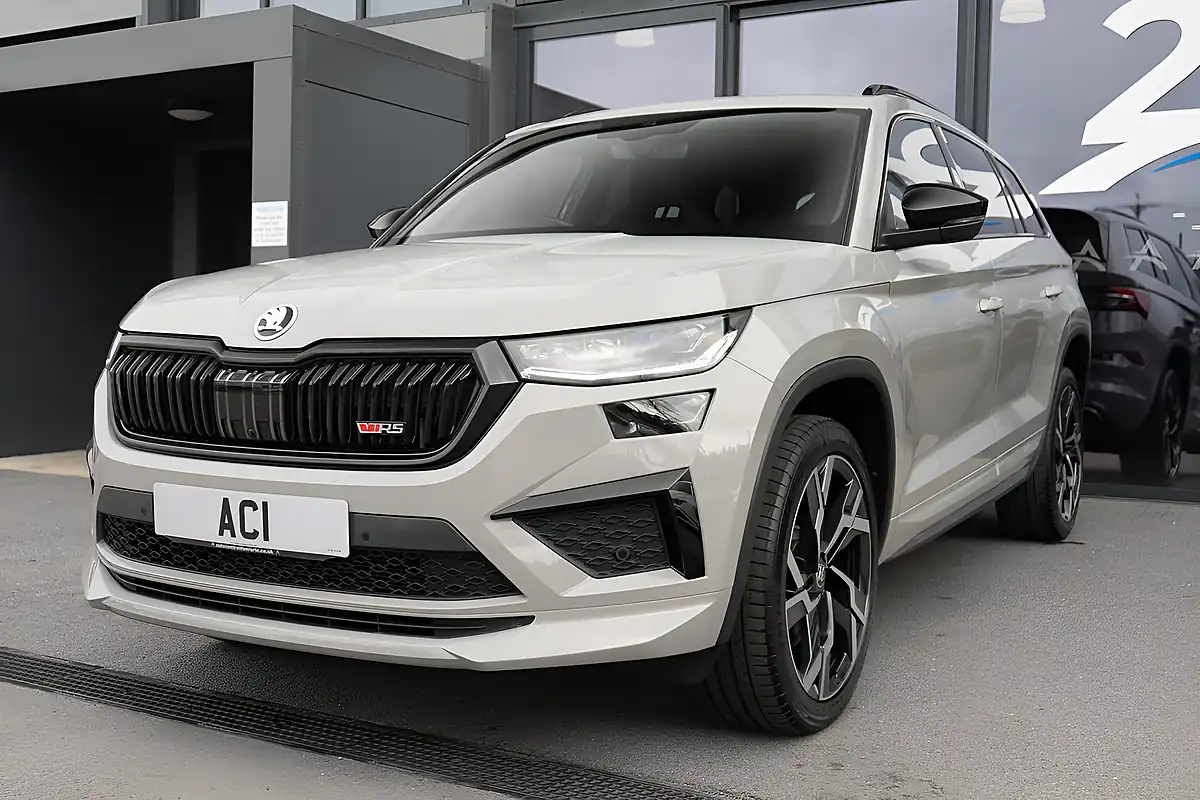 Used 2024 Skoda Kodiaq VRS Meteor Grey - Interior and Exterior details 9
