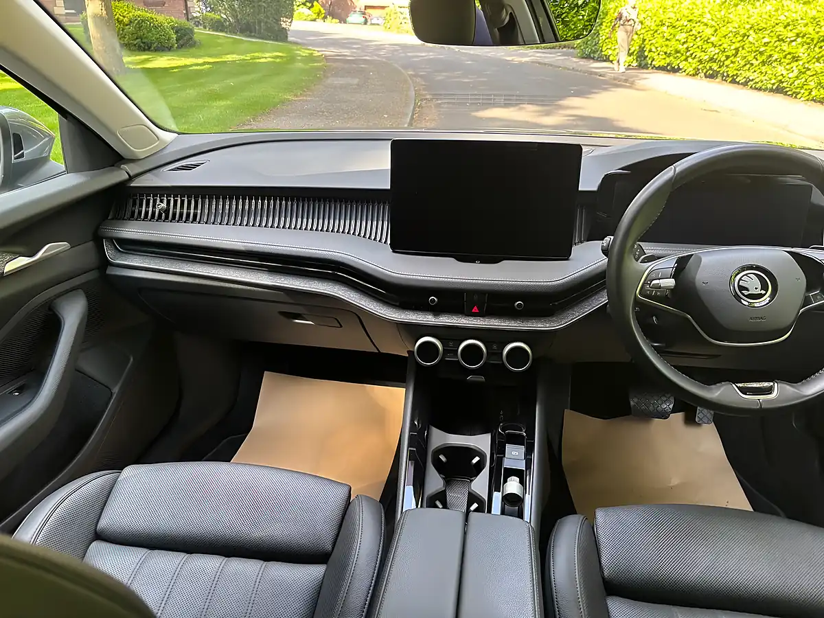 Used 2024 Skoda Superb Se L Grey - Interior and Exterior details 8