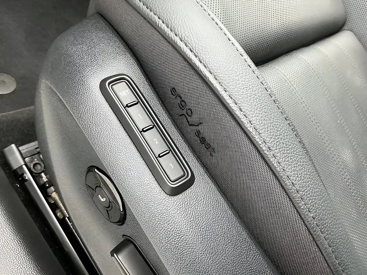 Used 2024 Skoda Superb Se L Pebble Silver - Interior and Exterior details 13