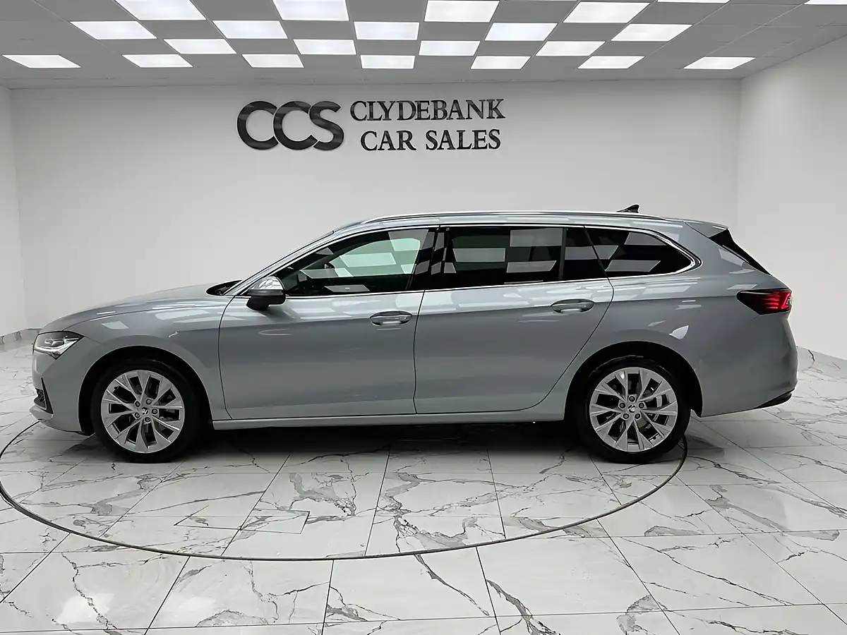 Used 2024 Skoda Superb Se L Pebble Silver - Interior and Exterior details 6