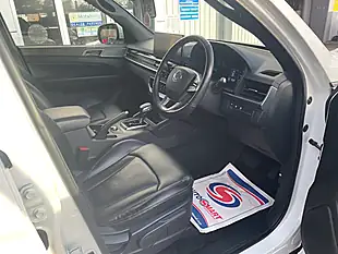 Used 2024 Ssangyong Musso Rebel Grand White - Interior and Exterior details 12