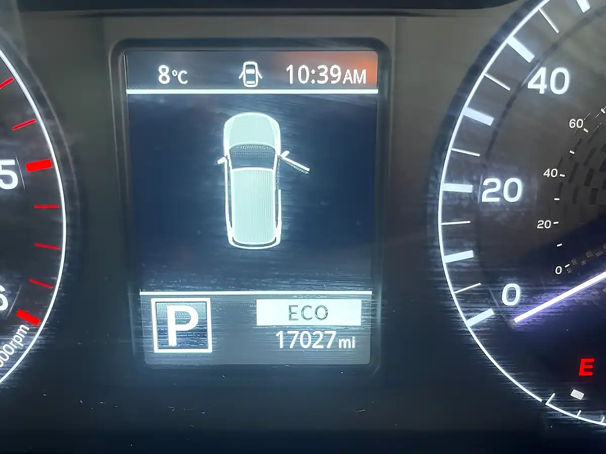 Used 2024 Ssangyong Musso Rebel Grand White - Interior and Exterior details 16
