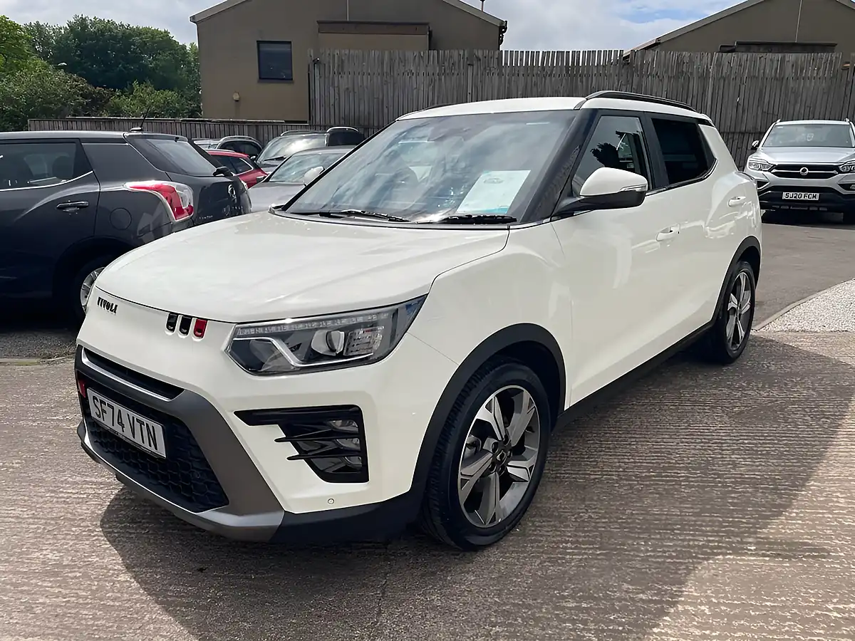Used 2024 Ssangyong Tivoli K40 Grand White - Interior and Exterior details 4