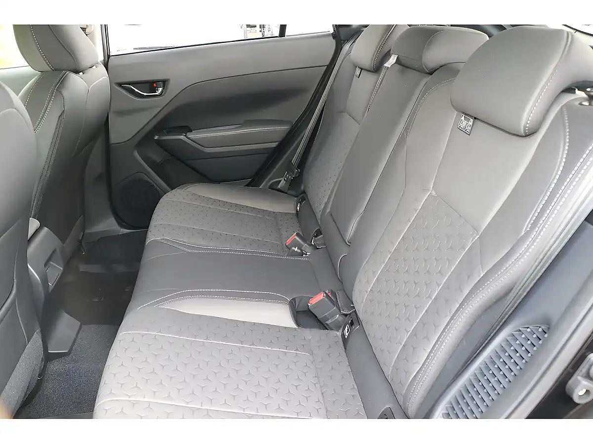 Used 2024 Subaru Crosstrek Limited Black - Interior and Exterior details 18