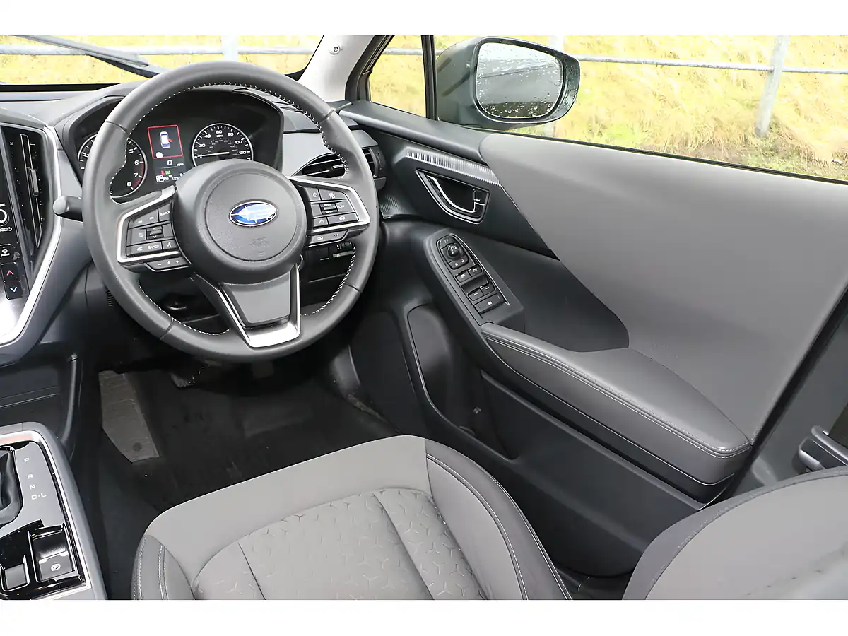 Used 2024 Subaru Crosstrek Limited Crystal Black - Interior and Exterior details 14