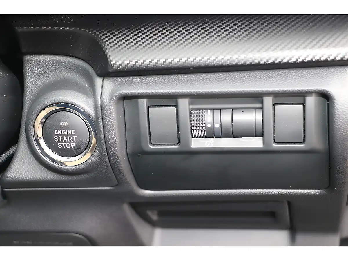 Used 2024 Subaru Crosstrek Limited Crystal Black - Interior and Exterior details 8