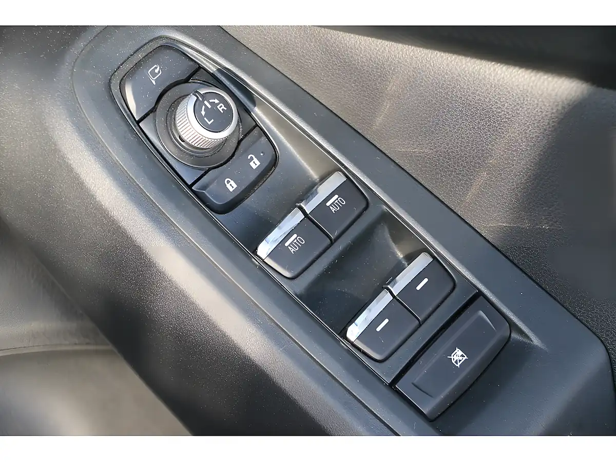 Used 2024 Subaru Crosstrek Touring Black - Interior and Exterior details 7