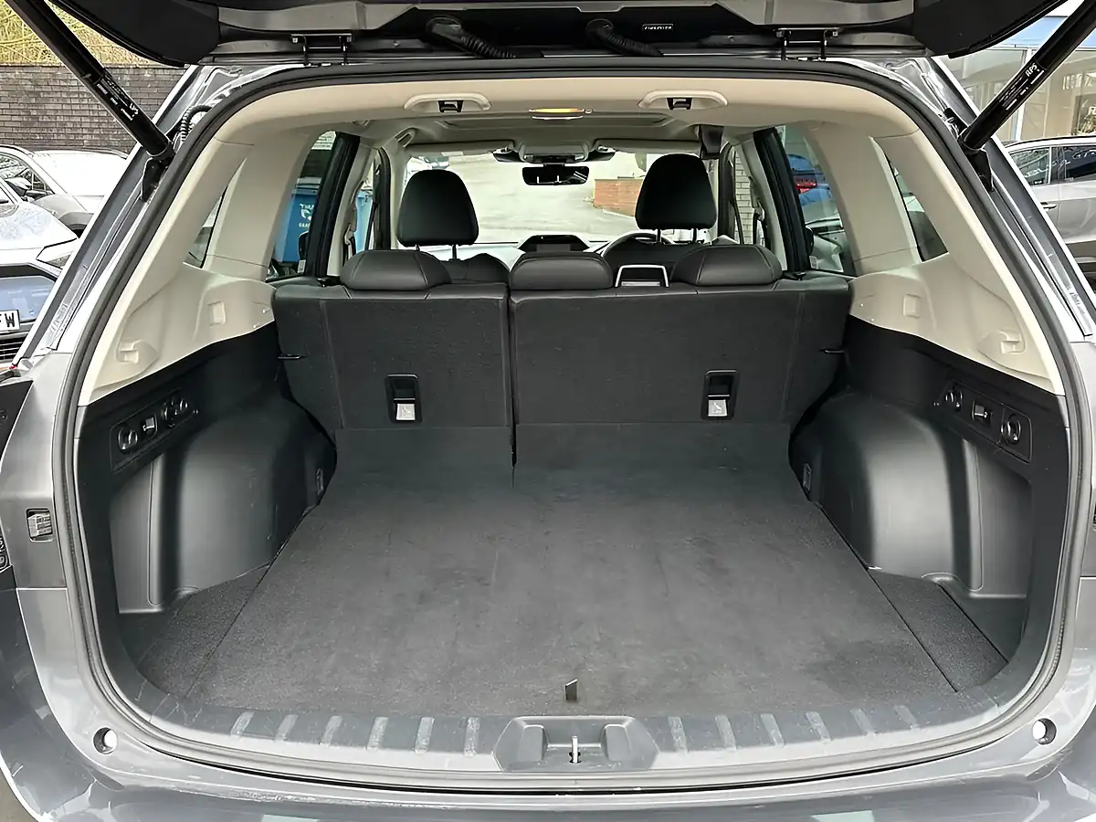 Used 2024 Subaru Forester Xe Premium Grey - Interior and Exterior details 13
