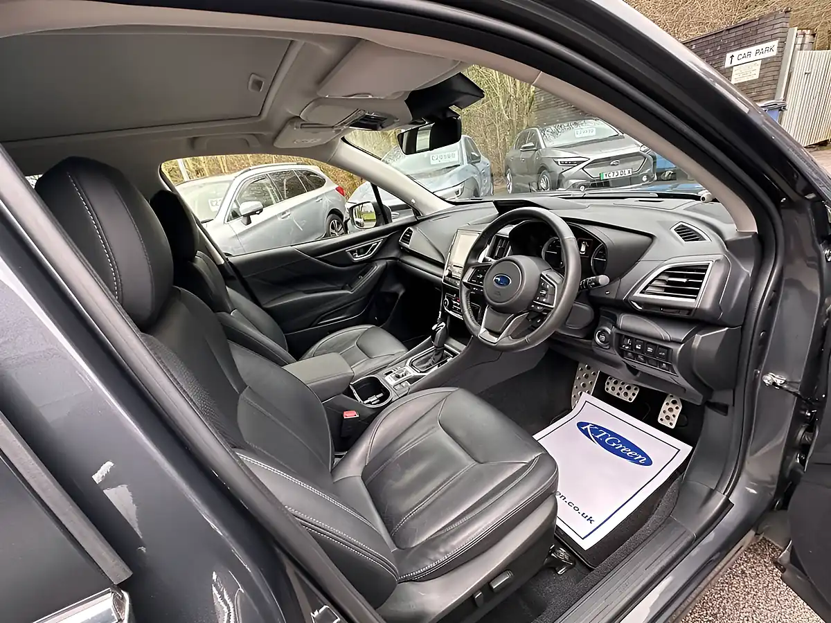 Used 2024 Subaru Forester Xe Premium Grey - Interior and Exterior details 8