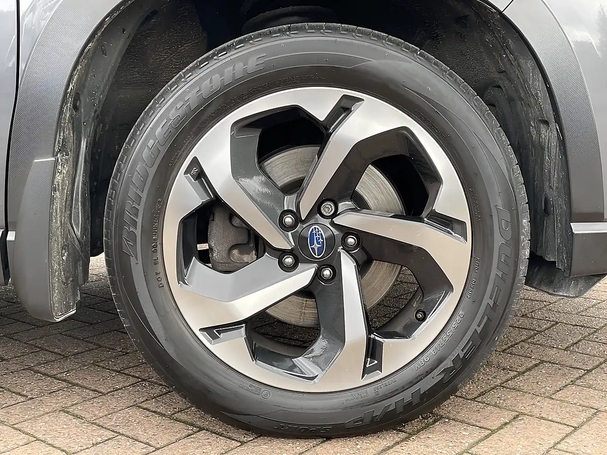 Used 2024 Subaru Forester Xe Premium Grey - Interior and Exterior details 4
