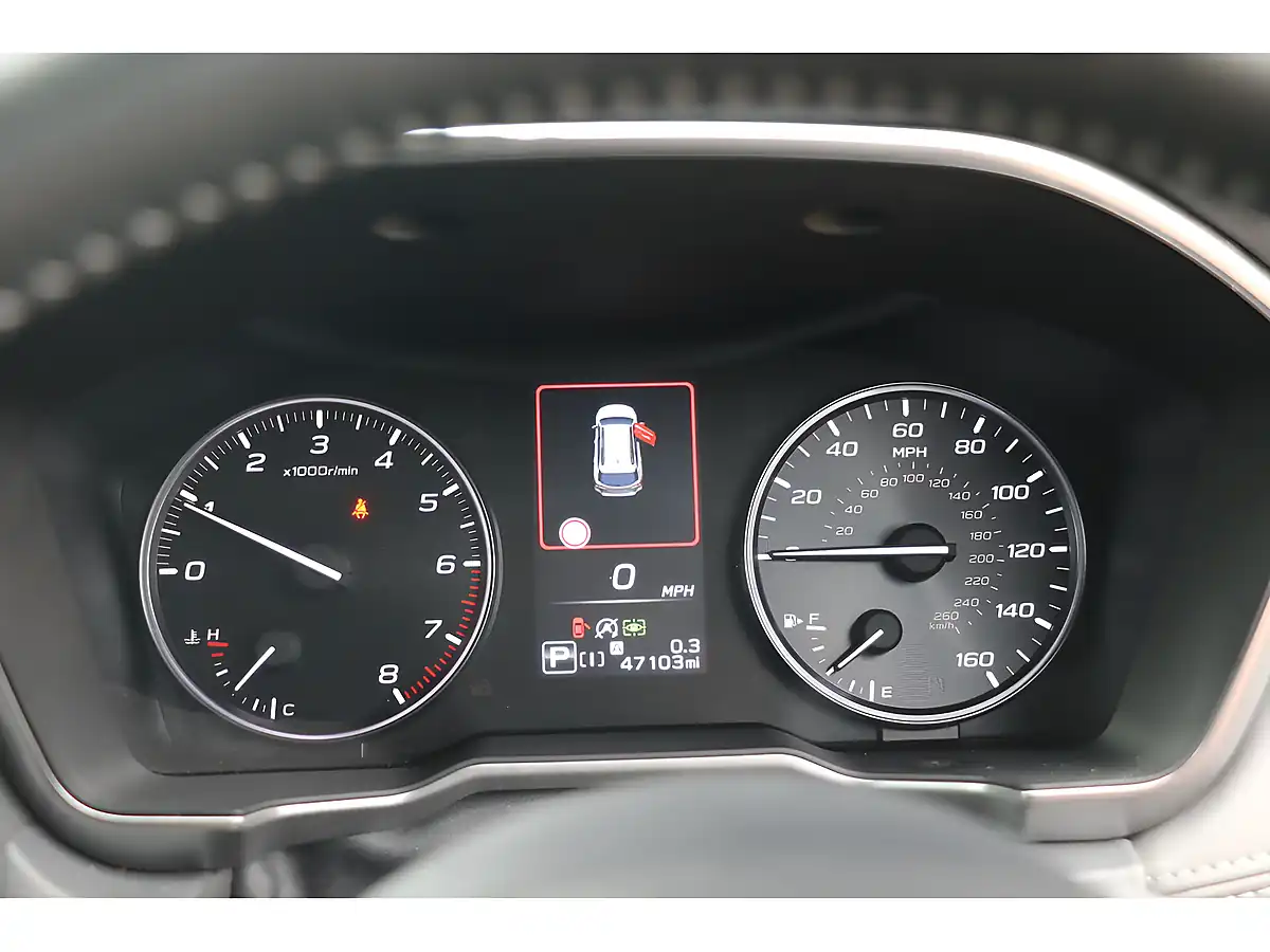 Used 2024 Subaru Outback Field Black - Interior and Exterior details 8