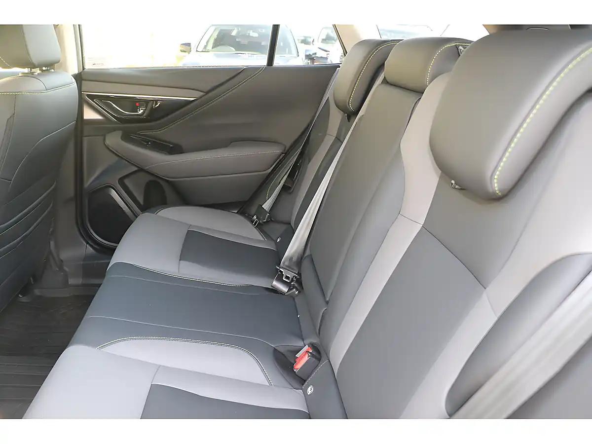 Used 2024 Subaru Outback I Field Black - Interior and Exterior details 14