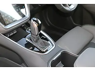 Used 2024 Subaru Outback I Field Black - Interior and Exterior details 16