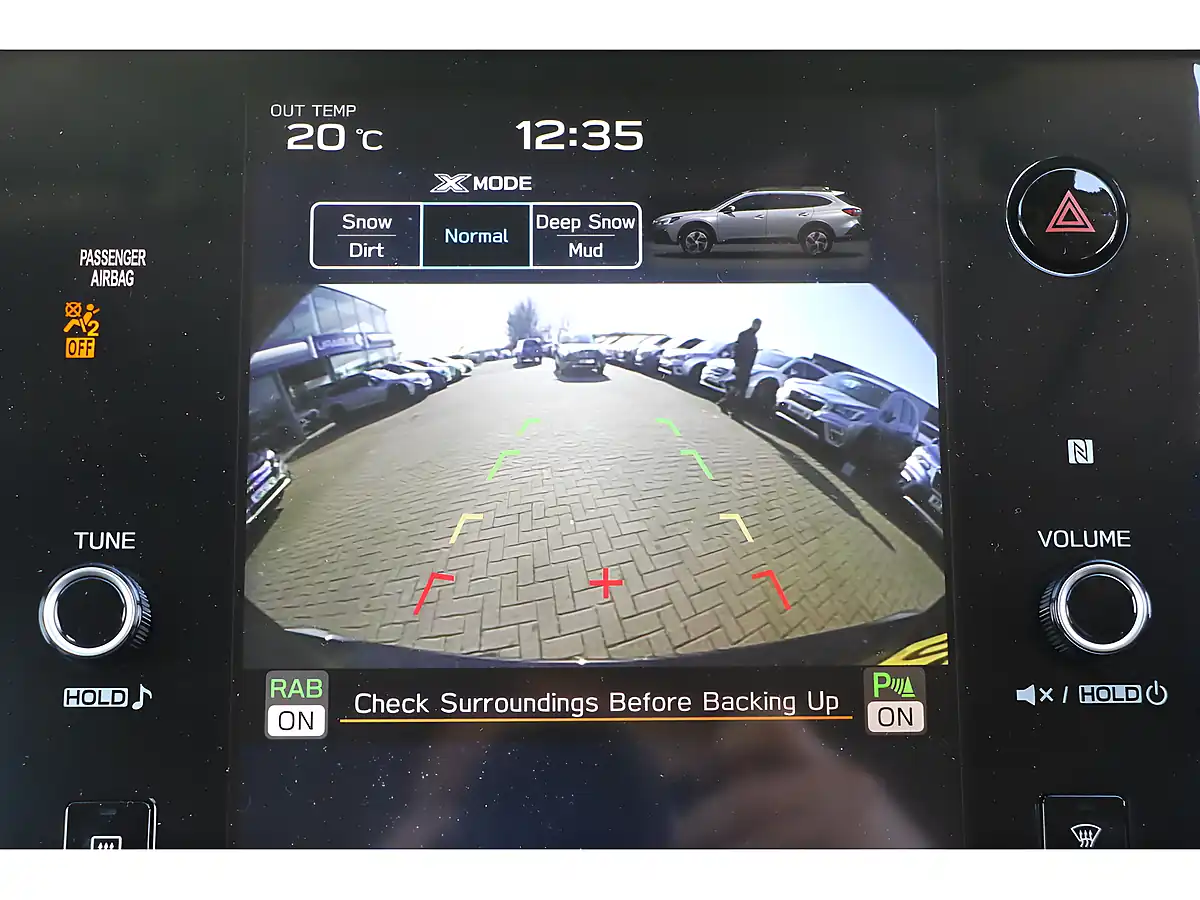 Used 2024 Subaru Outback I Field Black - Interior and Exterior details 8
