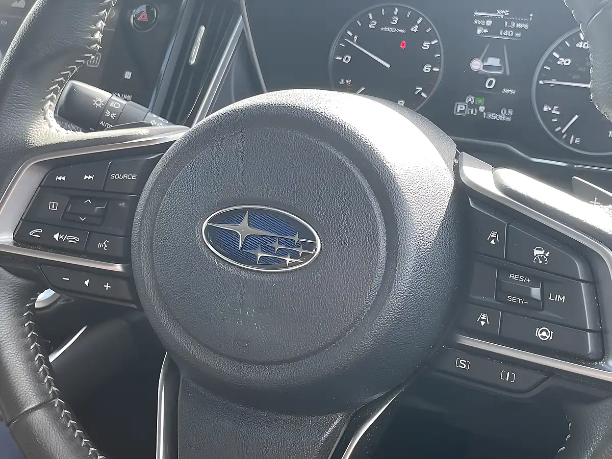 Used 2024 Subaru Outback I Limited Autumn Green - Interior and Exterior details 16