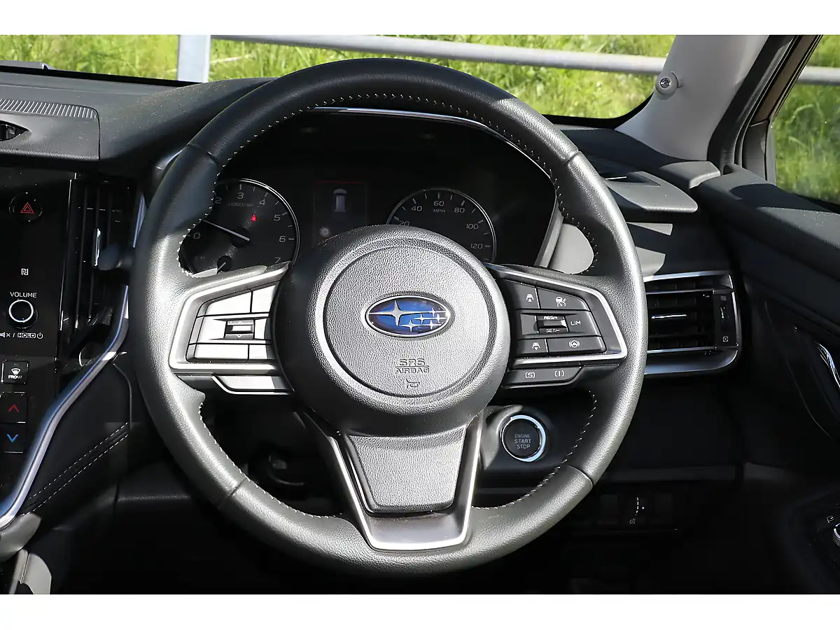 Used 2024 Subaru Outback Limited Brilliant Bronze - Interior and Exterior details 15