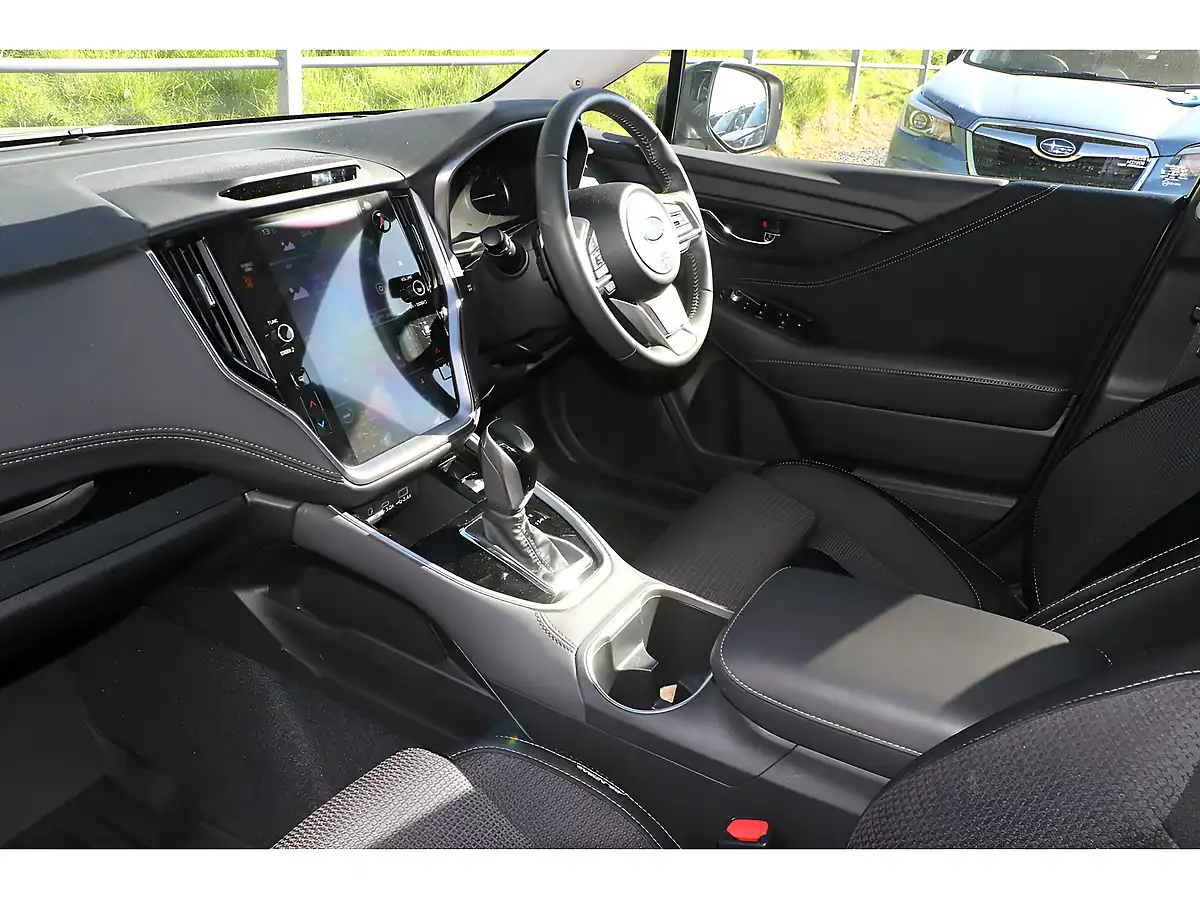 Used 2024 Subaru Outback Limited Brilliant Bronze - Interior and Exterior details 18
