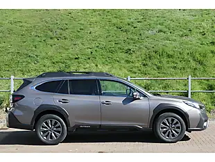 Used 2024 Subaru Outback Limited Brilliant Bronze - Interior and Exterior details 3