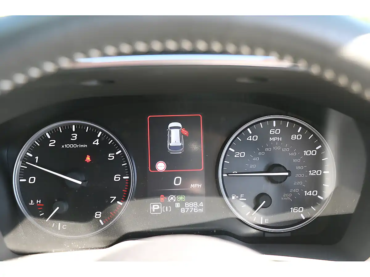 Used 2024 Subaru Outback Limited Brilliant Bronze - Interior and Exterior details 9