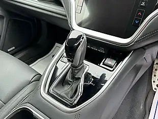 Used 2024 Subaru Outback Touring Gold - Interior and Exterior details 17