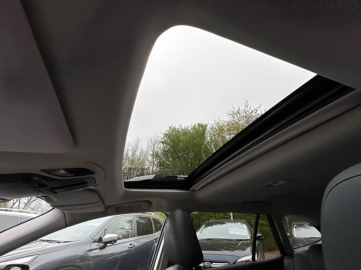 Used 2024 Subaru Outback Touring Gold - Interior and Exterior details 18