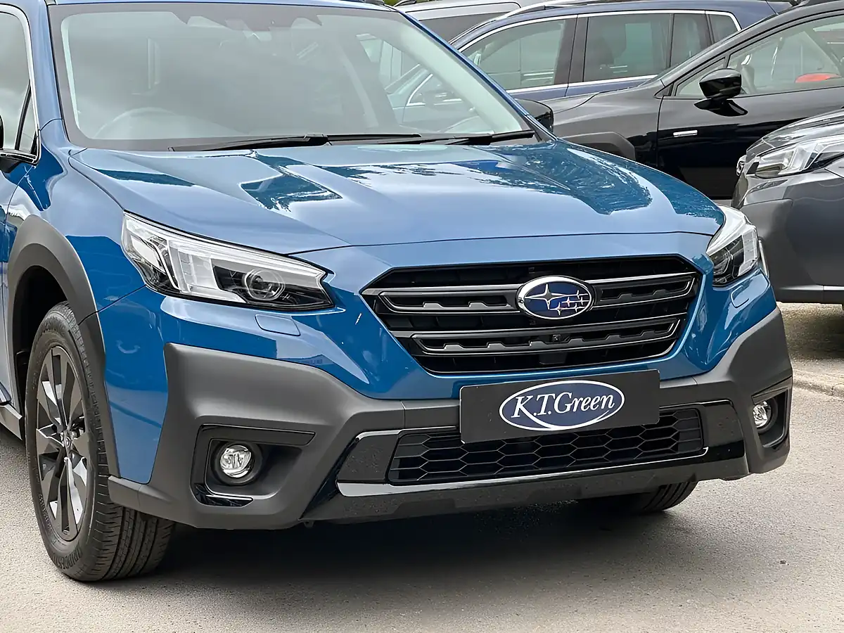Used 2024 Subaru Outback Touring X Blue - Interior and Exterior details 17