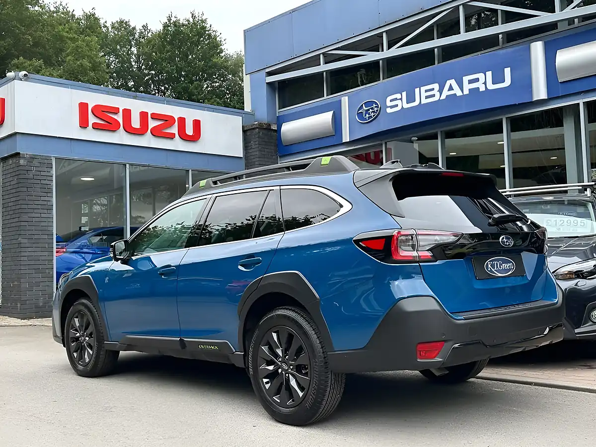 Used 2024 Subaru Outback Touring X Blue - Interior and Exterior details 3