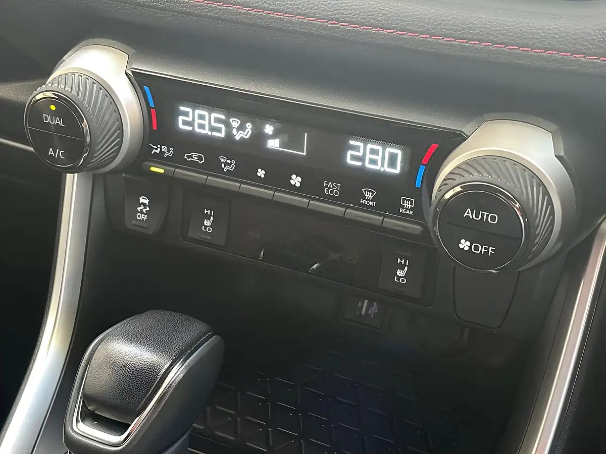 Used 2024 Suzuki Across 4WD Black - Interior and Exterior details 14