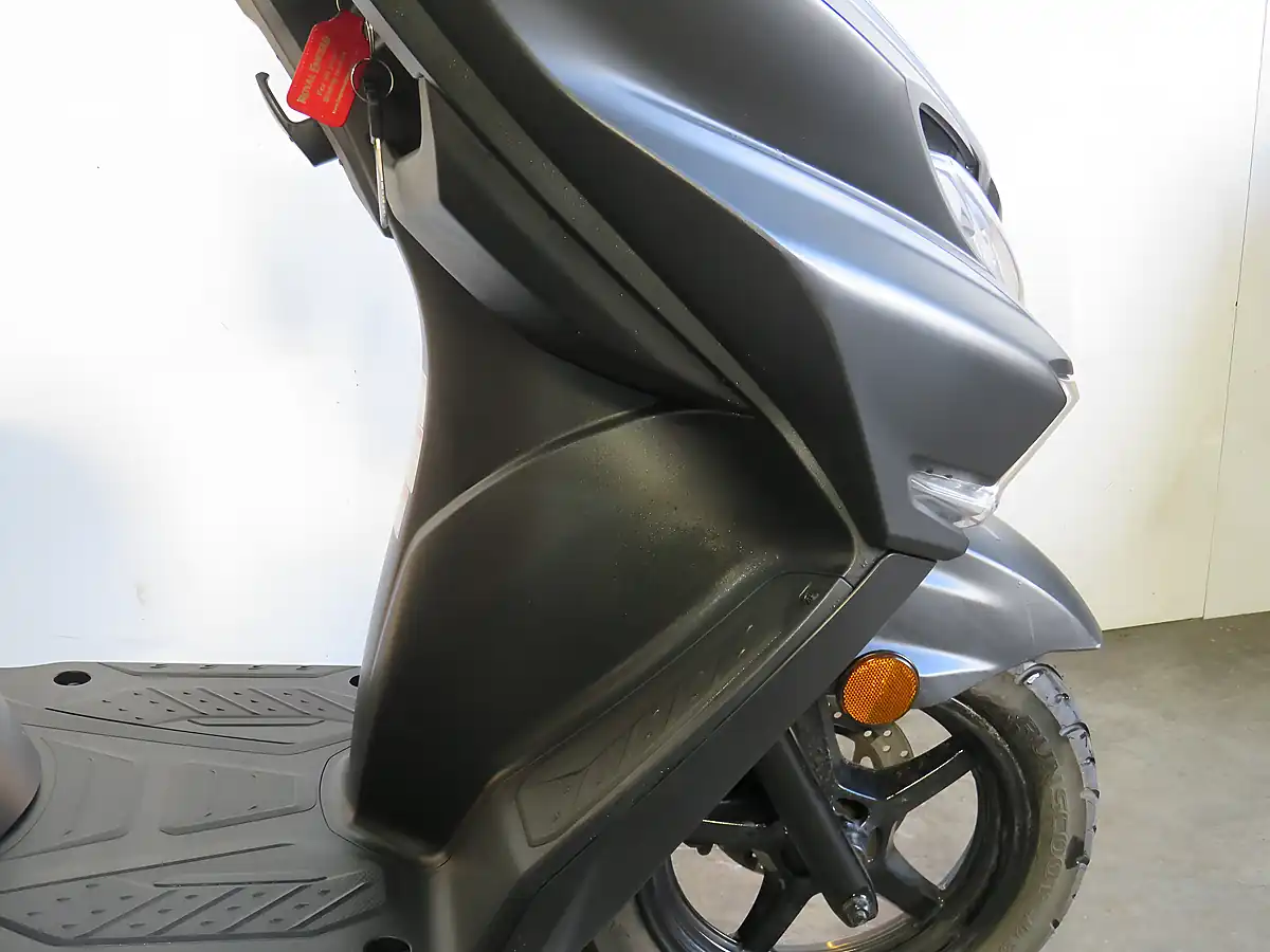 Used 2024 Suzuki Burgman Street Ex Grey - Interior and Exterior details 12