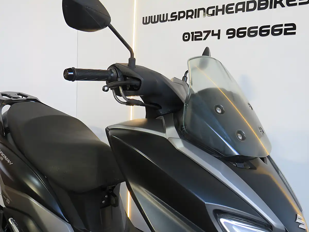 Used 2024 Suzuki Burgman Street Ex Grey - Interior and Exterior details 16