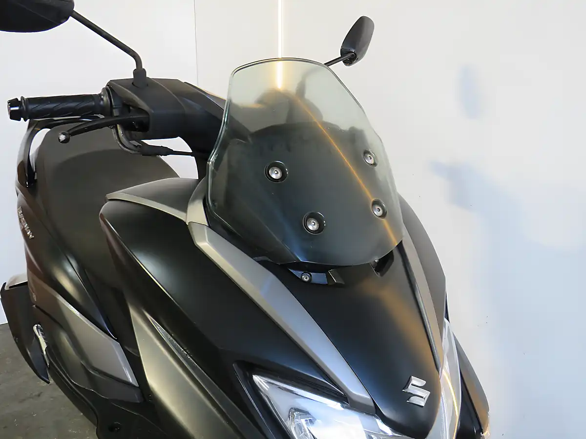 Used 2024 Suzuki Burgman Street Ex Grey - Interior and Exterior details 17