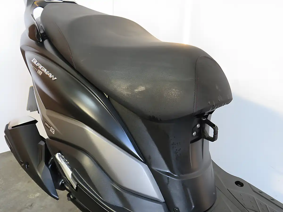 Used 2024 Suzuki Burgman Street Ex Grey - Interior and Exterior details 19
