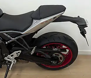 Used 2024 Suzuki GSX-8R 800 Silver - Interior and Exterior details 14