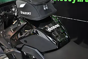 Used 2024 Suzuki Gsx 8R Black - Interior and Exterior details 11