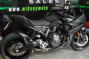 Used 2024 Suzuki Gsx 8R Black - Interior and Exterior details 17