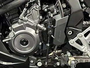 Used 2024 Suzuki GSX-8R R Black - Interior and Exterior details 18