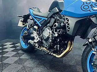 Used 2024 Suzuki GSX-8S Blue - Interior and Exterior details 10