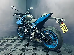 Used 2024 Suzuki GSX-8S Blue - Interior and Exterior details 14