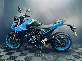 Used 2024 Suzuki GSX-8S Blue - Interior and Exterior details 3