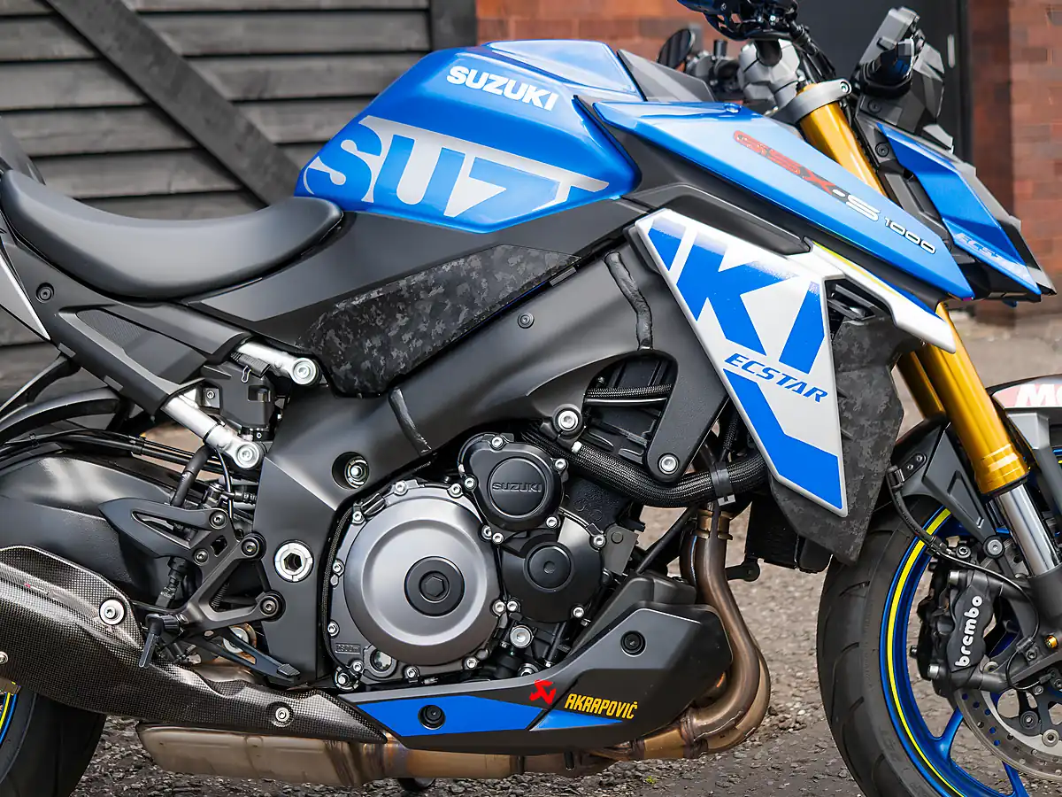 Used 2024 Suzuki GSX-S1000 Metallic Triton Blue Metallic Triton Blue - Interior and Exterior details 10