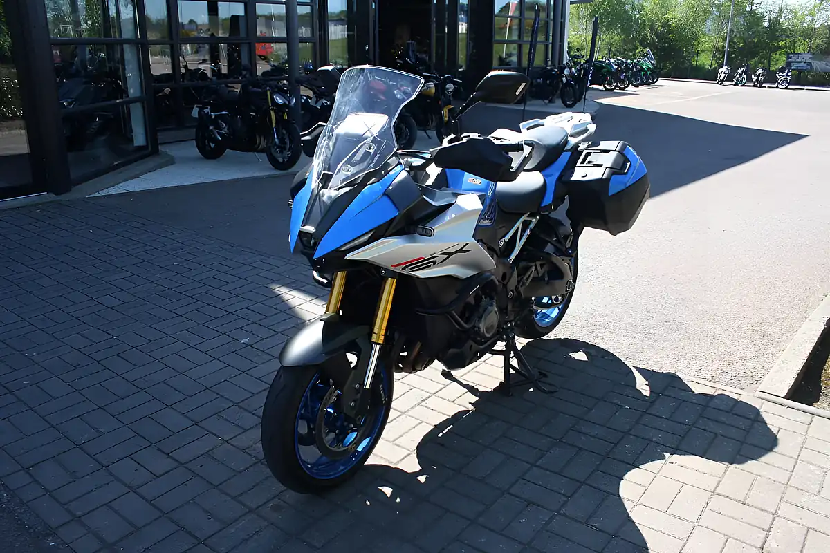 Used 2024 Suzuki GSX-S1000 X Blue - Interior and Exterior details 6