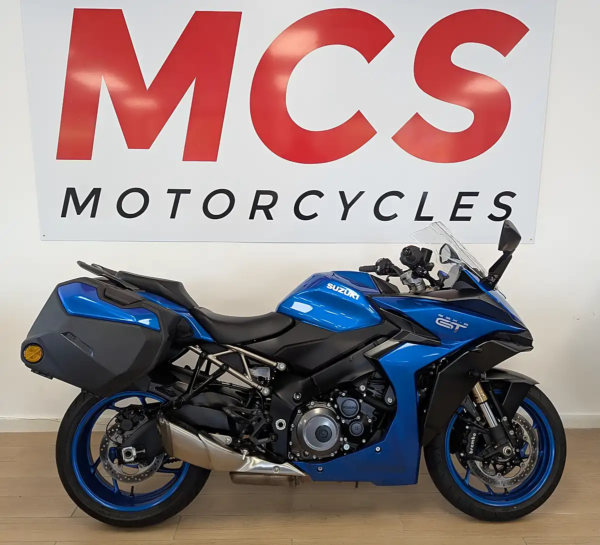 Used 2024 Suzuki GSX-S1000GT Blue - Front View