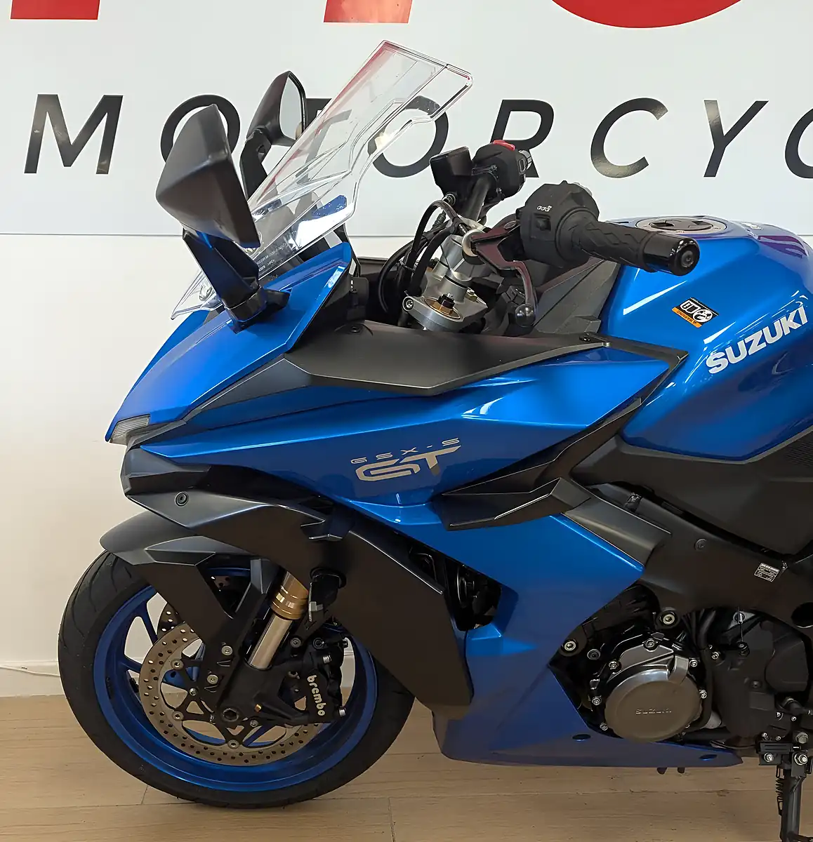 Used 2024 Suzuki GSX-S1000GT Blue - Interior and Exterior details 11