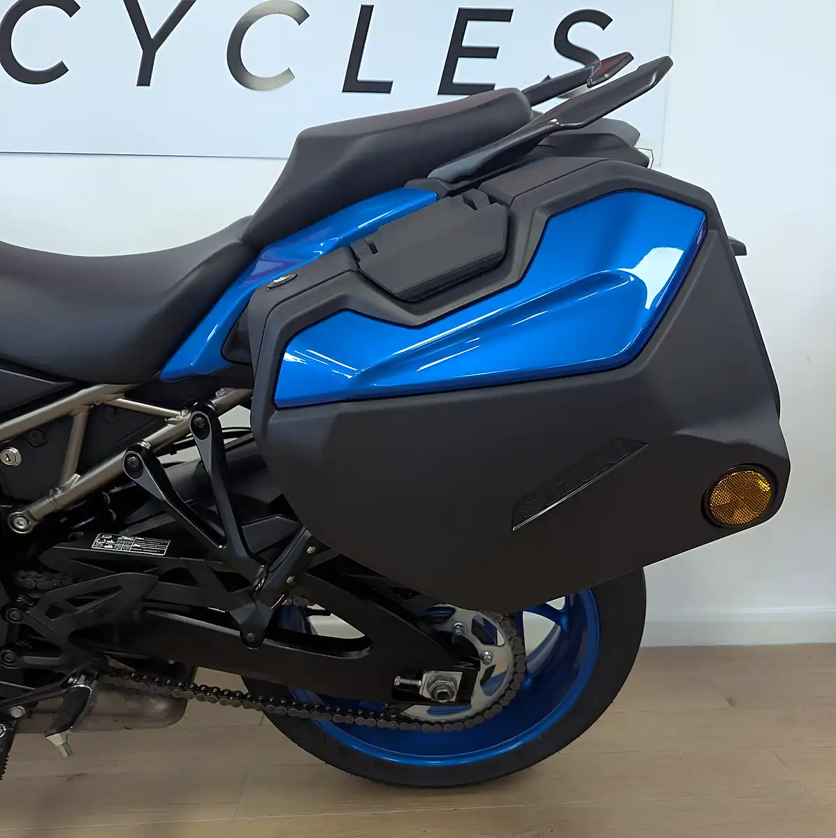 Used 2024 Suzuki GSX-S1000GT Blue - Interior and Exterior details 18